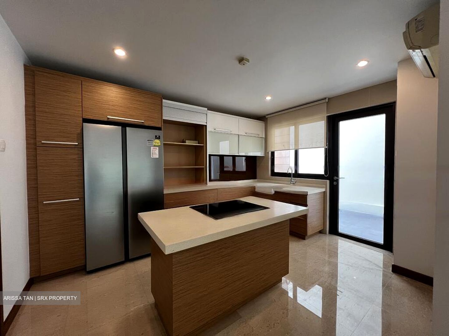 Lornie Road (D11), Terrace #484465721